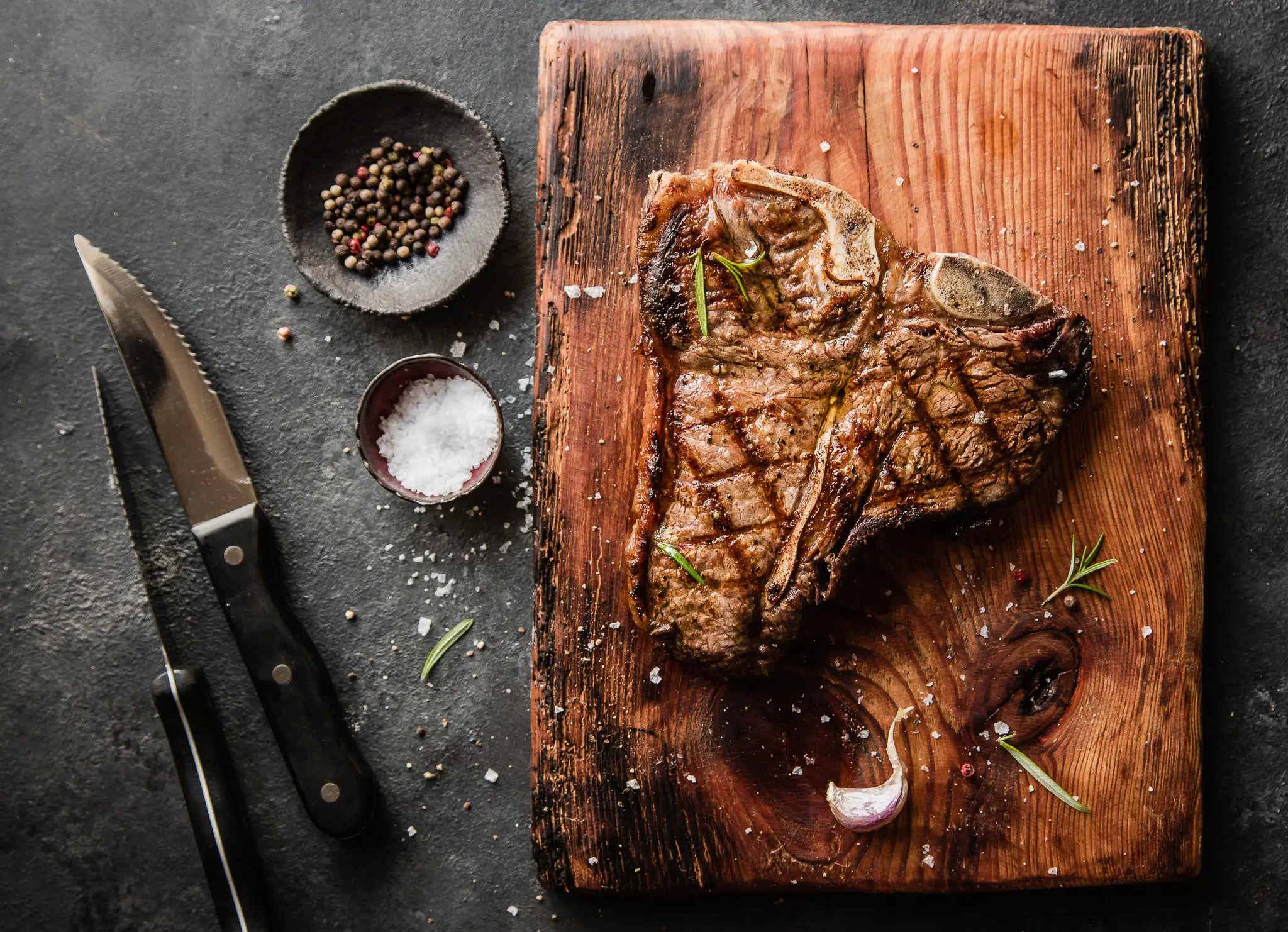 T bone steak na žaru – sočen steak po peki