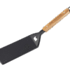 Profesionalna žar obračalka The Bastard Meat Flipper Pro s premazom proti prijemanju in lesenim ročajem.