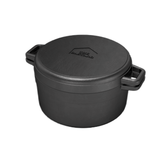The Bastard Dutch Oven Medium Ø 24 cm iz litega železa, črn lonec s pokrovom, idealen za peko, dušenje in enolončnice na kamado žaru.