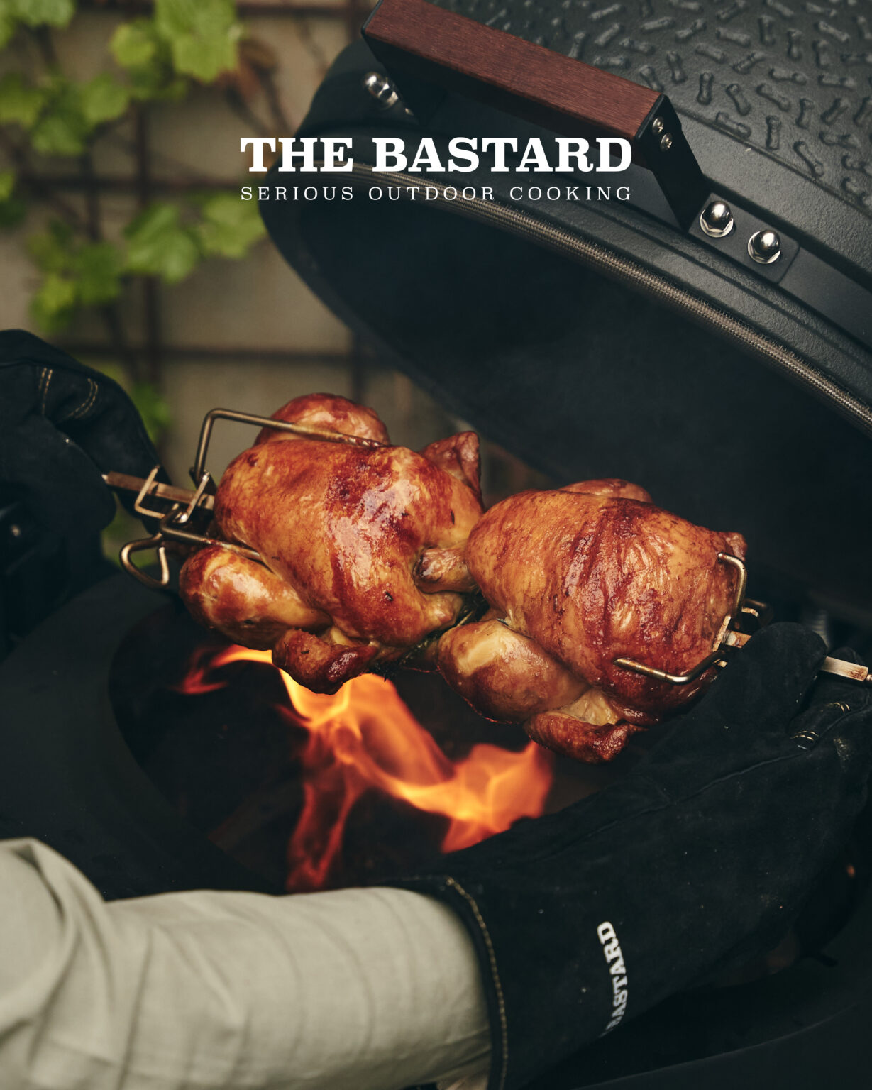 BAS BB2 Feed 1 The Bastard – Vrhunski keramični kamado žar za peko brez kompromisov