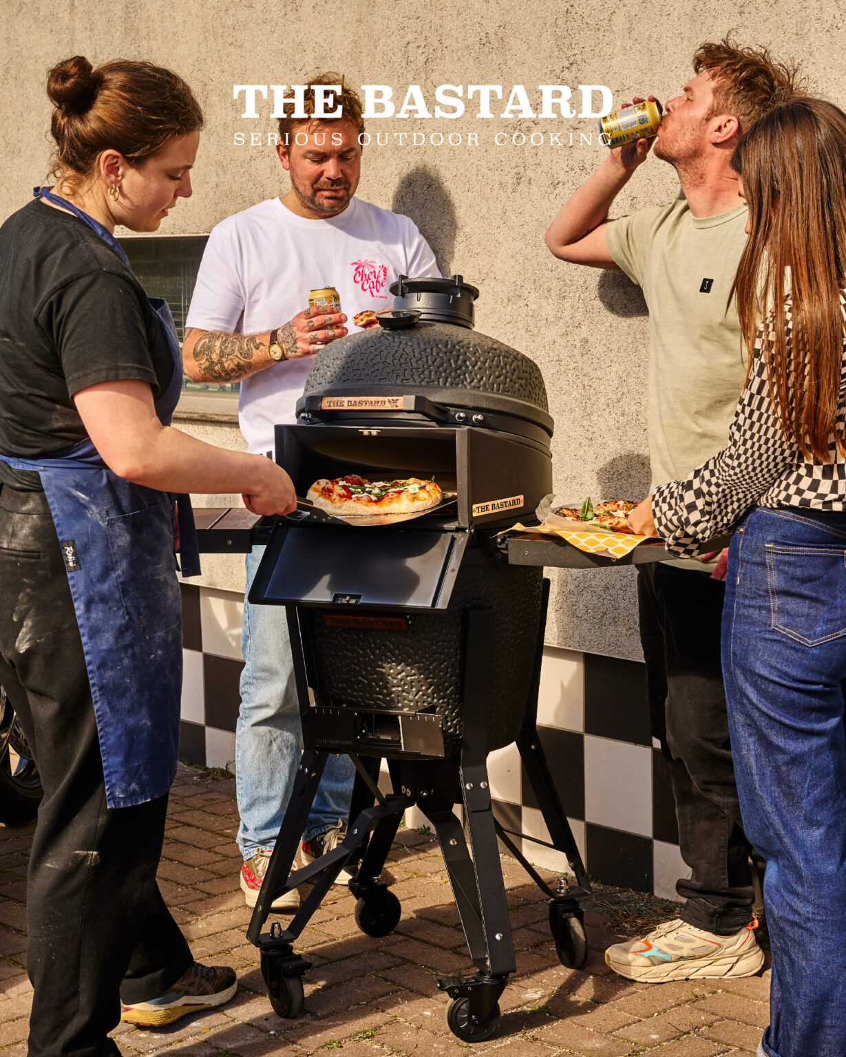 BAS BB2 Feed4 1 The Bastard – Vrhunski keramični kamado žar za peko brez kompromisov