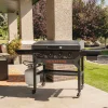 2310_36IronForgedGriddlewithExtendableShelf_LifeStyle_01_77ee2f05-f244-4082-b50c-f3881fb9fb70